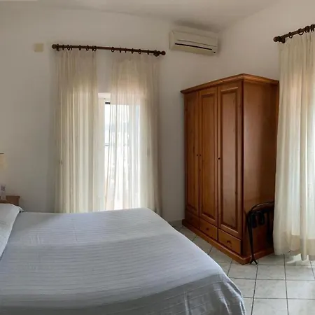 Antonio Hotel 2*