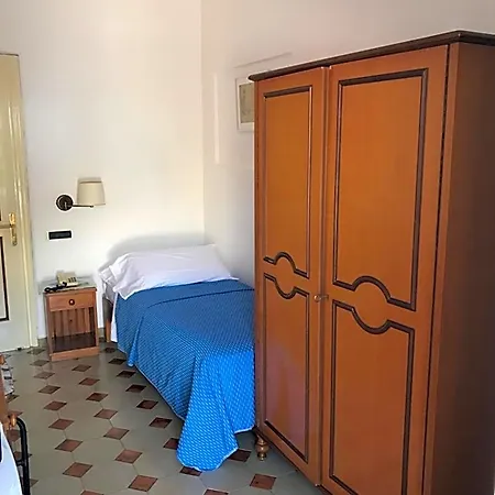 Antonio Hotel 2*
