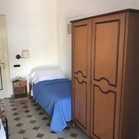 Antonio Hotel
