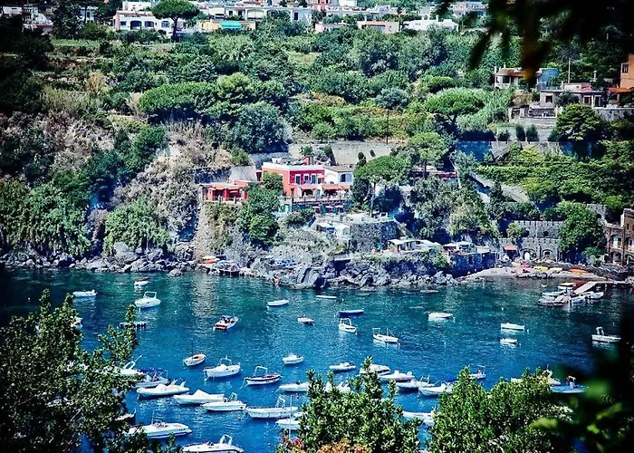 מלון Antonio איסקיה